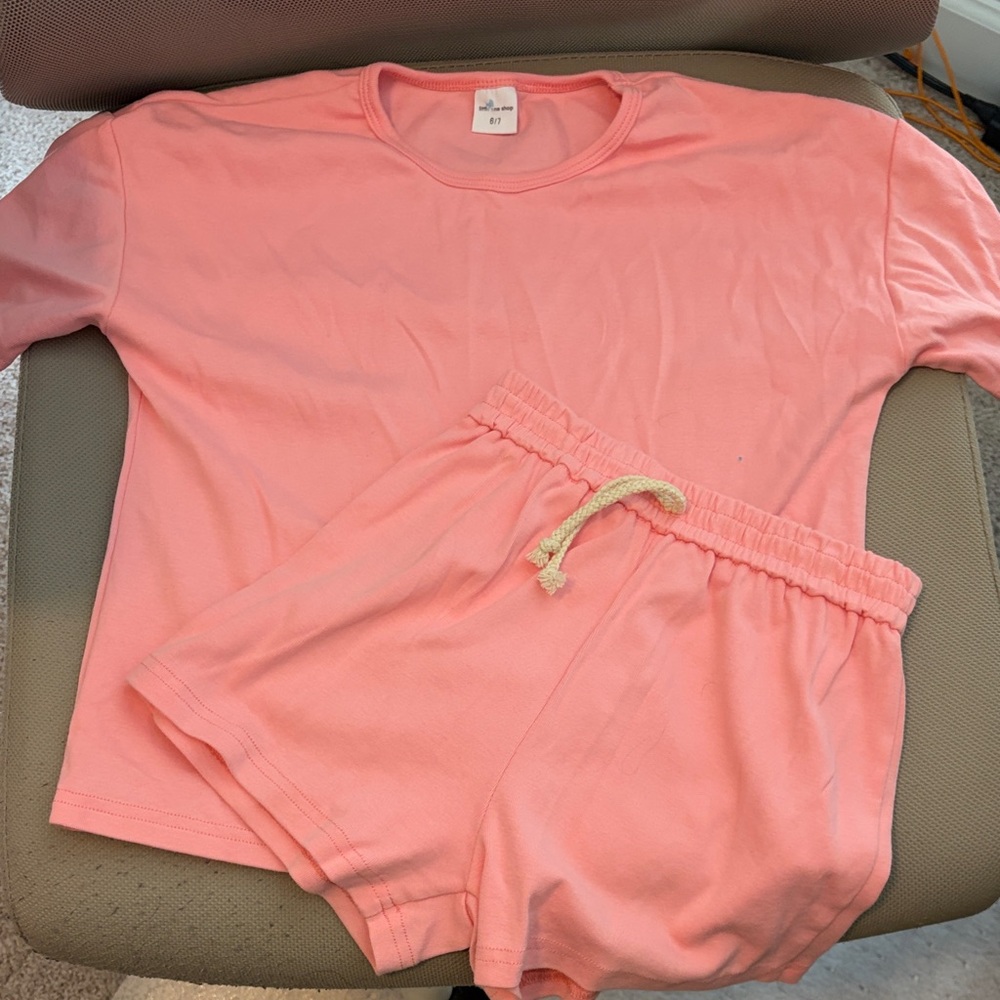 Salmon Pink T-Shirt and Shorts Set- Size 6/7